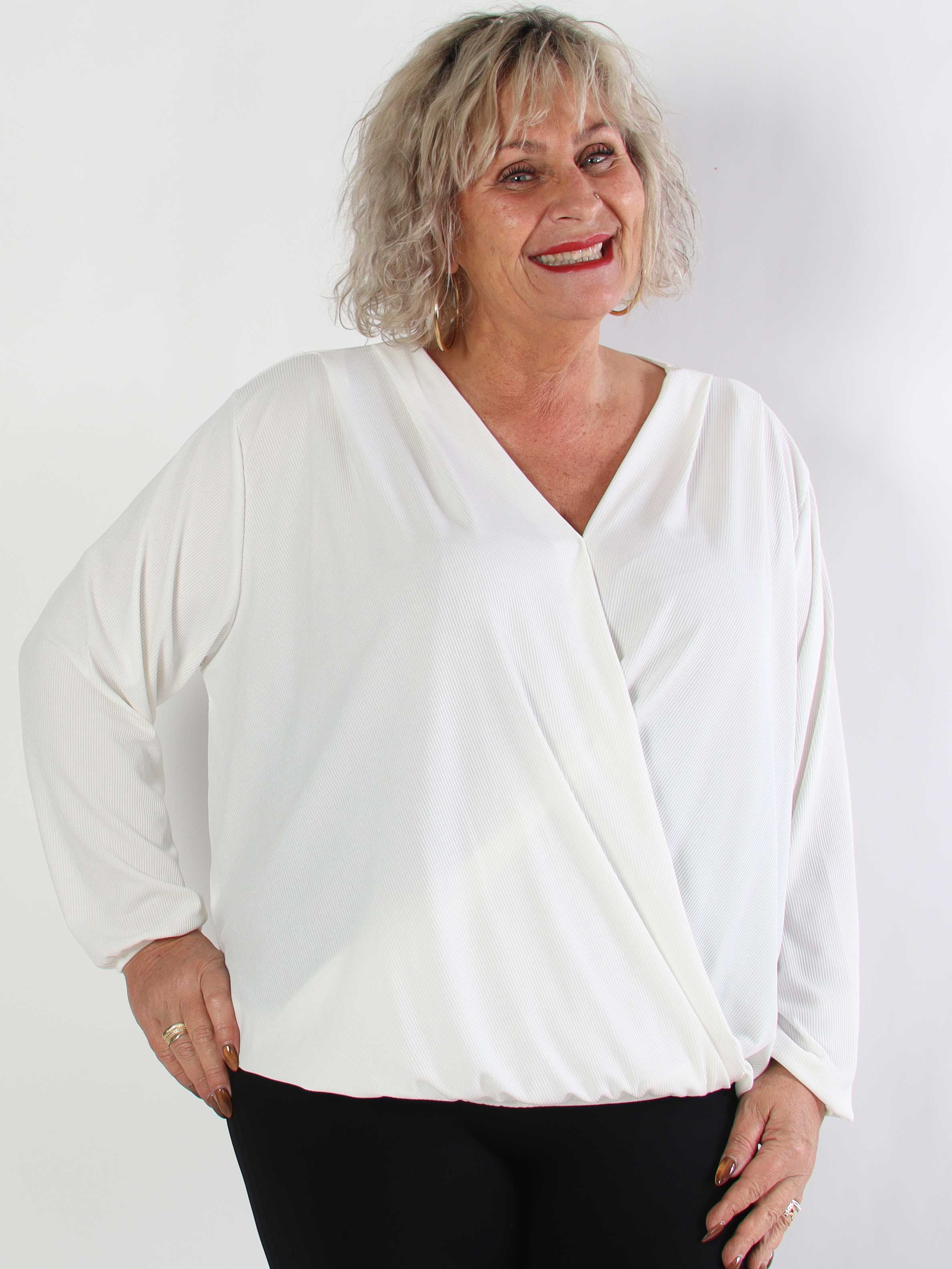 Rakel Plain - Langærmet plus size bluse i ribbet stof